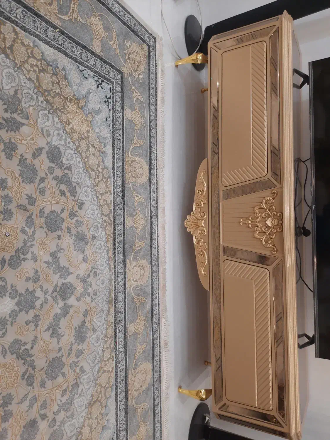 مبل 7نفره،آینه کنسول،ناهارخوری،میز تلویزیون،جاکفشی|مبلمان خانگی و میز عسلی|محمدشهر, ولدآباد|دیوار