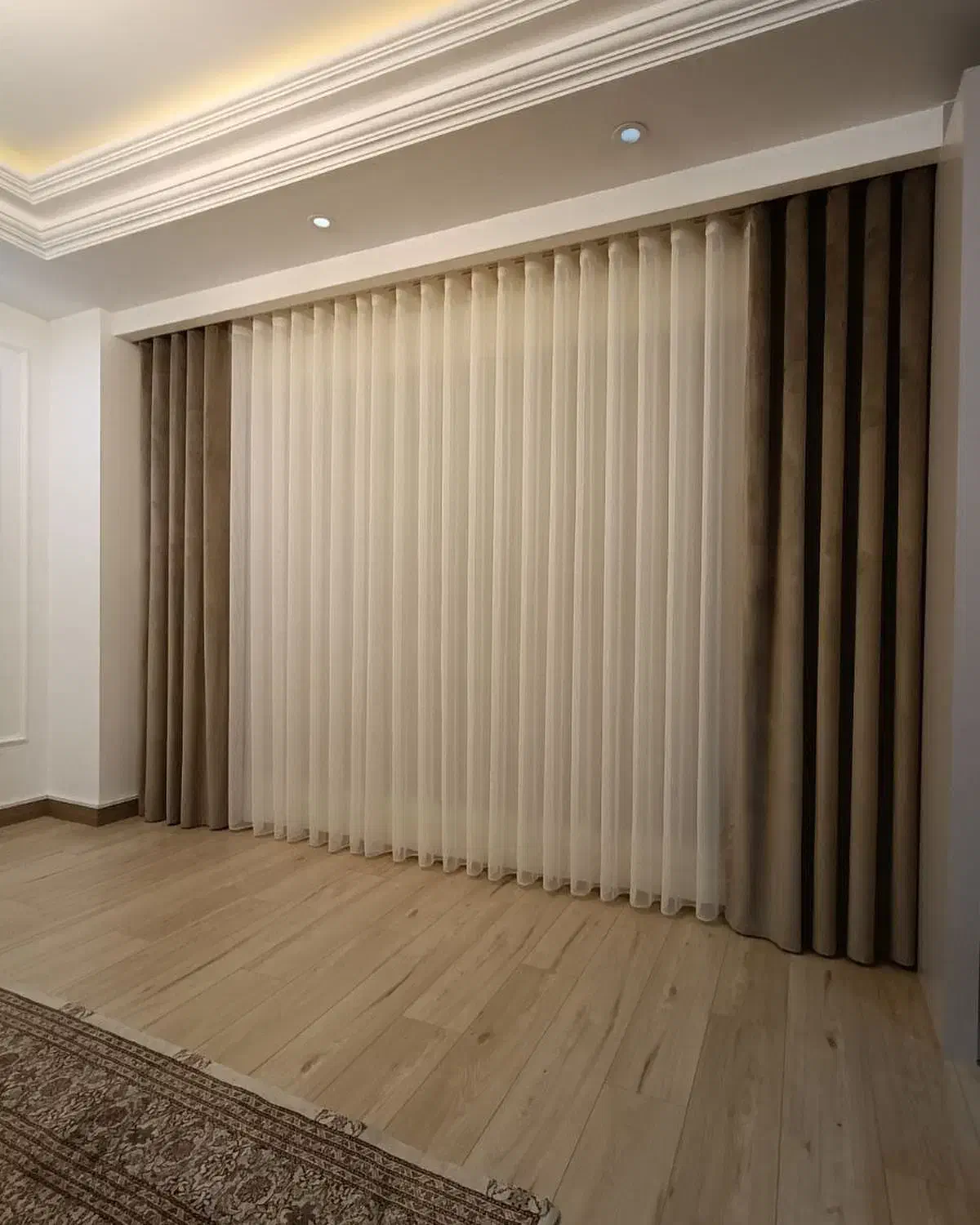 فروش انواع پرده با کیفیت به قیمت تولیدی|پرده، رانر، رومیزی|جهرم, |دیوار