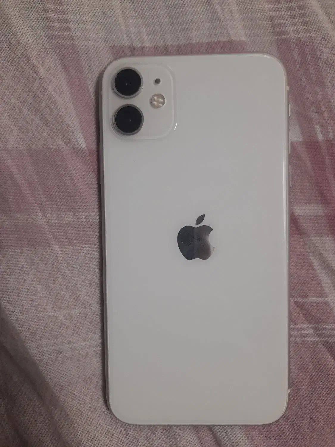اپل iPhone 11 با حافظهٔ ۱۲۸ گیگابایت|موبایل|تهران, شیراز|دیوار