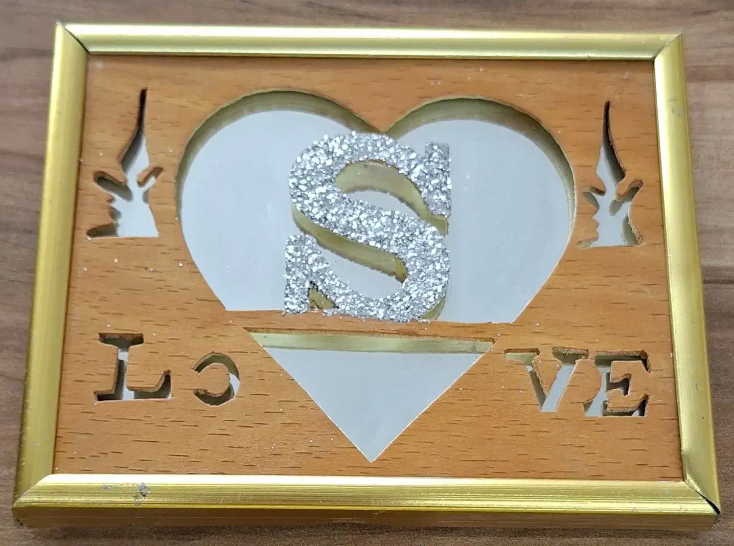 قاب|تابلو، نقاشی، عکس|پردیس, فاز ۱۱|دیوار