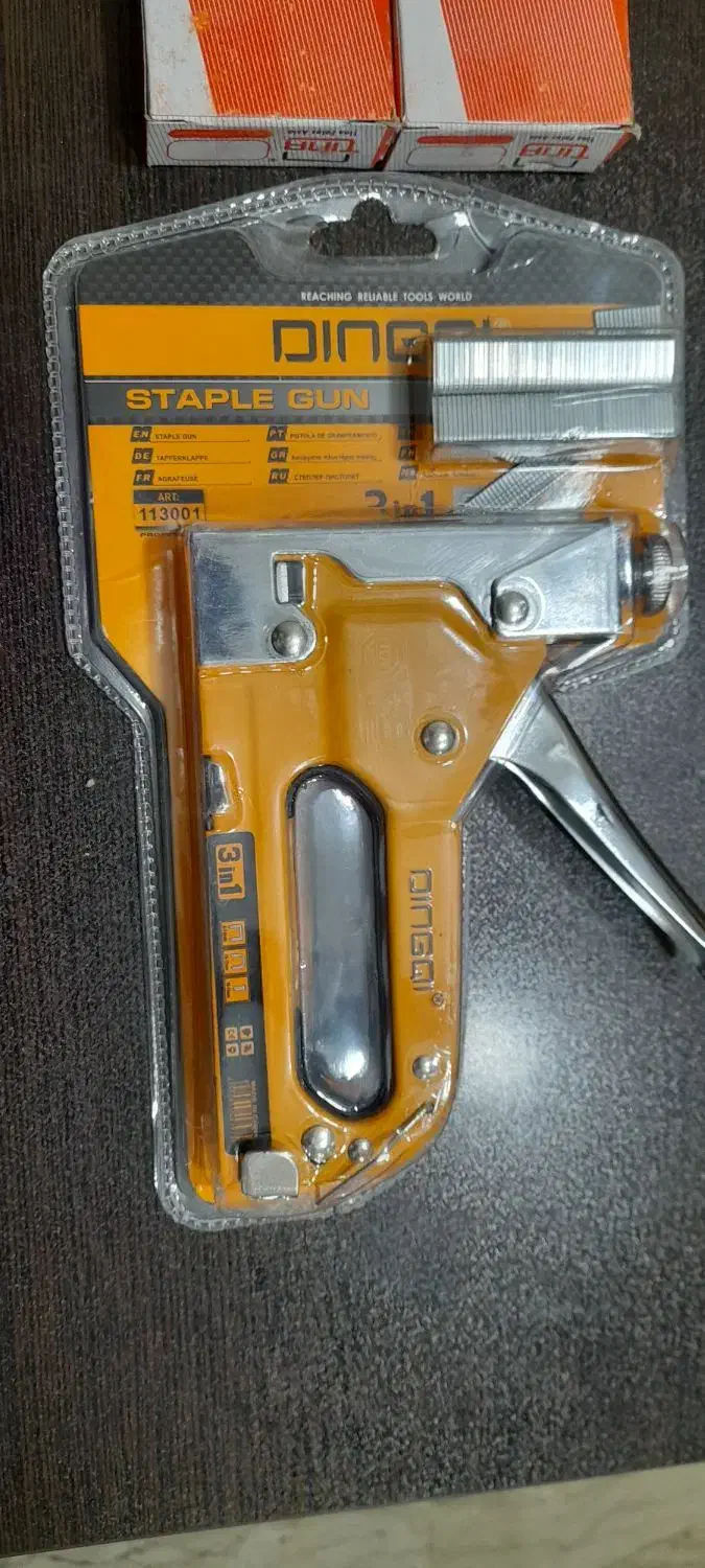 منگنه کوب دستی دینگی با دو بسته سوزن منگنه ۱۲ میل|ابزارآلات|تهران, هاشمی|دیوار