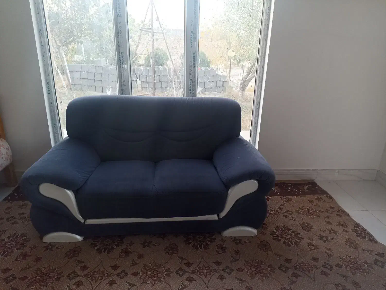 مبل راحتی|مبلمان خانگی و میز عسلی|گلمکان, |دیوار