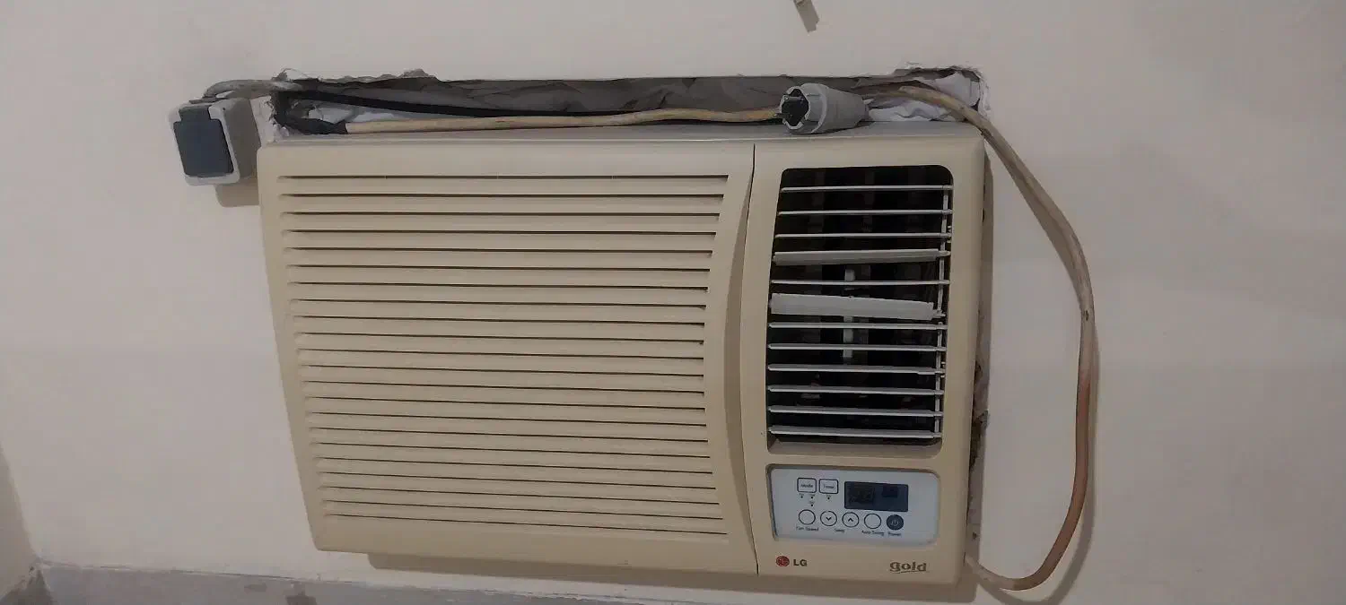 کولر پنجره ای ال جی ۲۱۰۰۰کنترلدار|کولر گازی و فنکوئل|گرگان, |دیوار