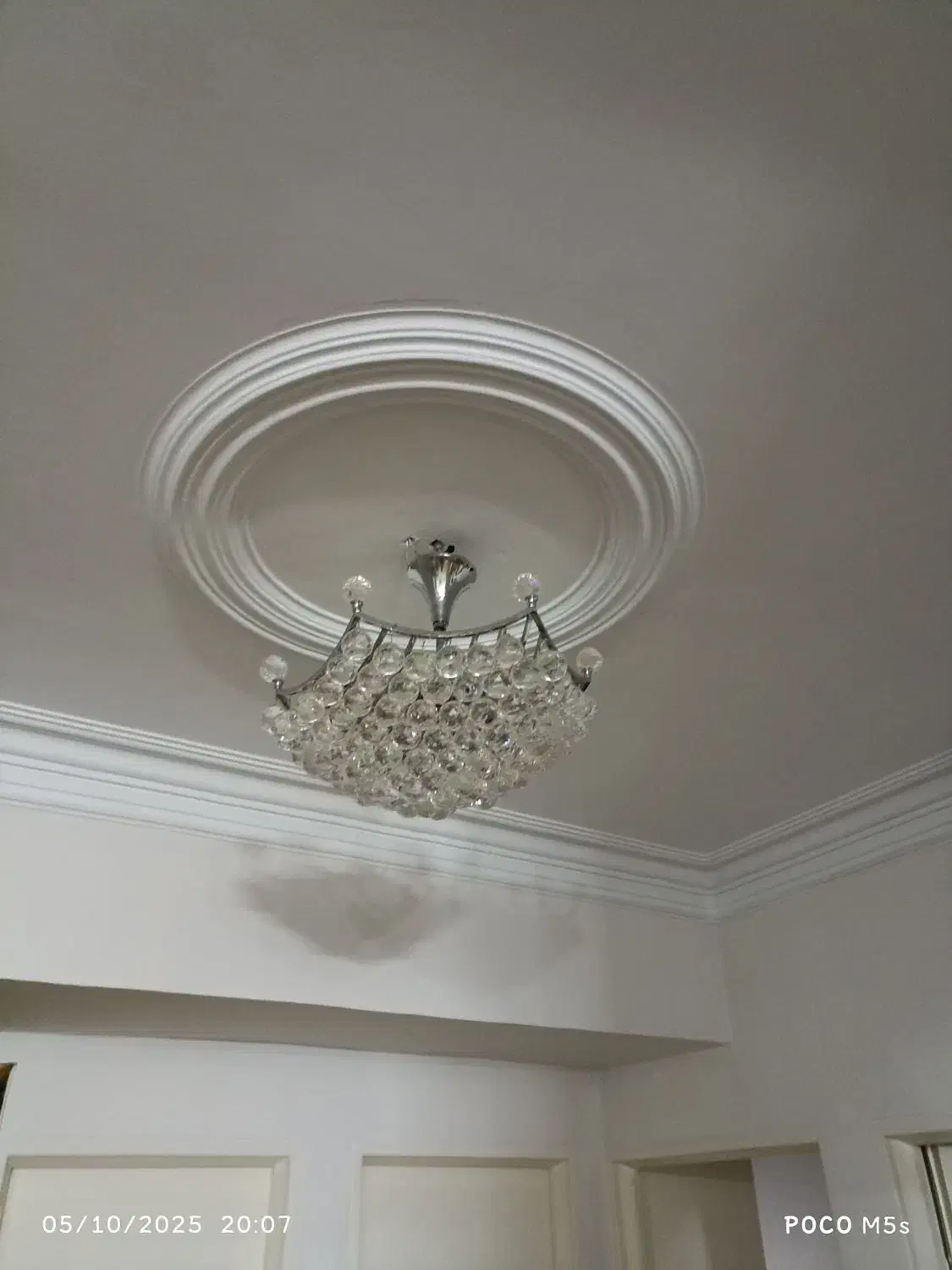 لوسترکریستال خیلی شیک|لوستر و چراغ آویز|کرج, گوهردشت|دیوار