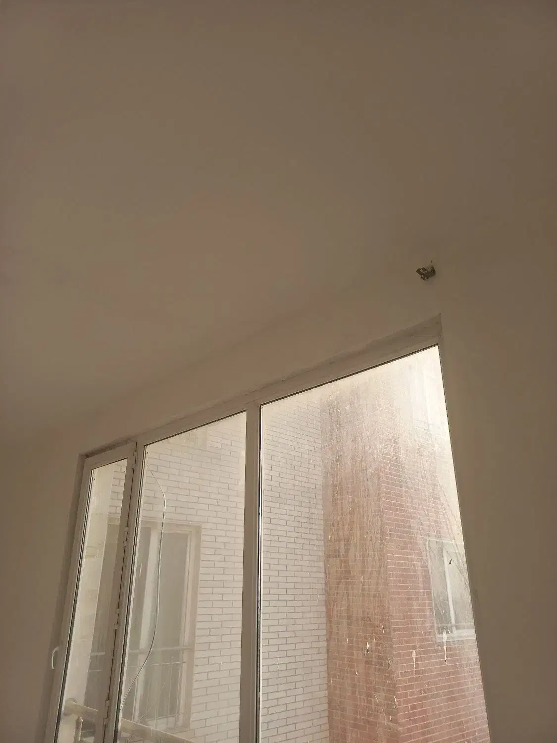 تعمیرات و رنگ آمیزی|خدمات پیشه و مهارت|کیش, |دیوار