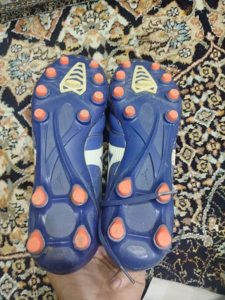 دوکفش اورجینال|تجهیزات ورزشی|کارون, |دیوار