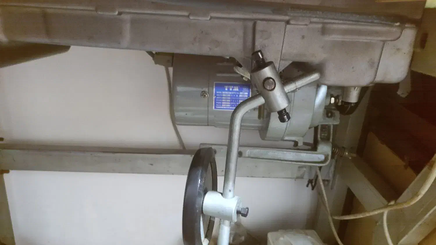 چرخ خیاطی|چرخ خیاطی و ریسندگی|مشهد, نوید|دیوار