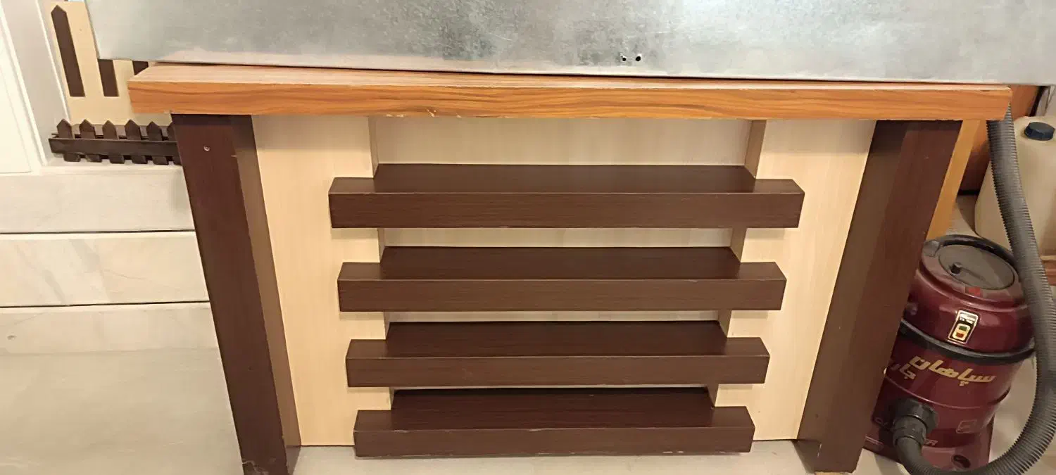 میز|میز تحریر و کامپیوتر|فولادشهر, باغشاد|دیوار