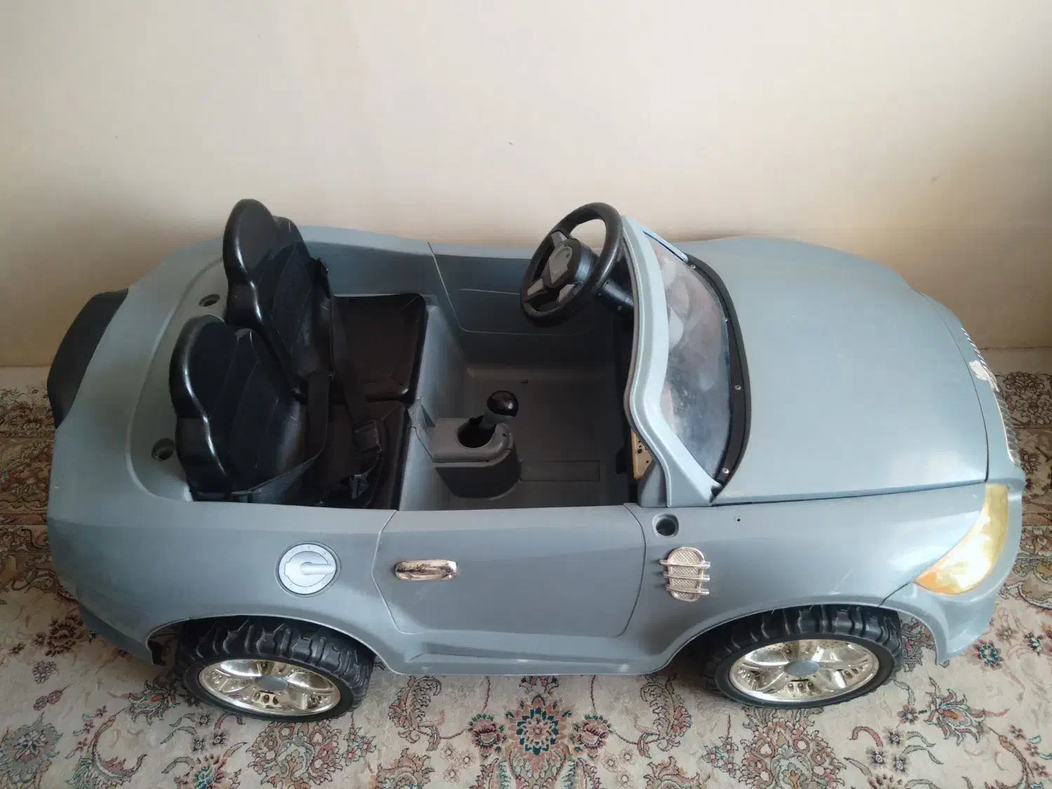 ماشین شارژی 2 موتوره|اسباببازی|مبارکه, |دیوار