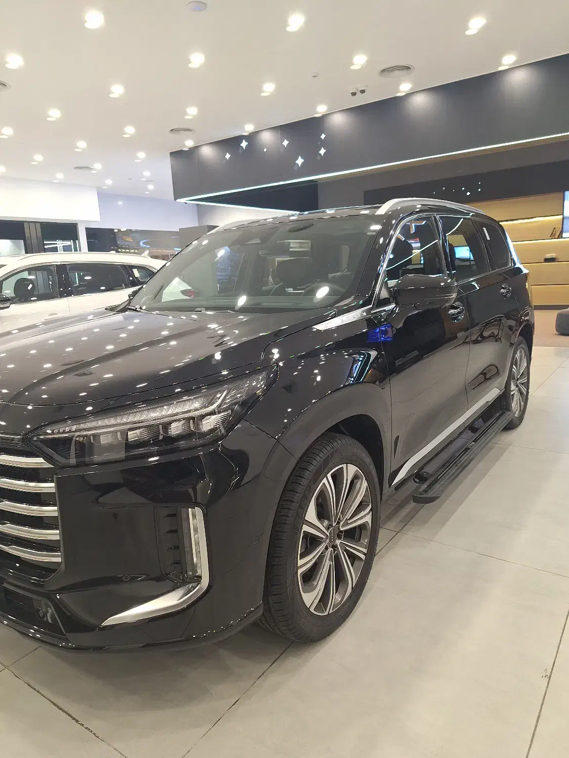 فروش نقدی QX(VX) نقدی 1404|خودرو سواری و وانت|رشت, استقامت ۲|دیوار