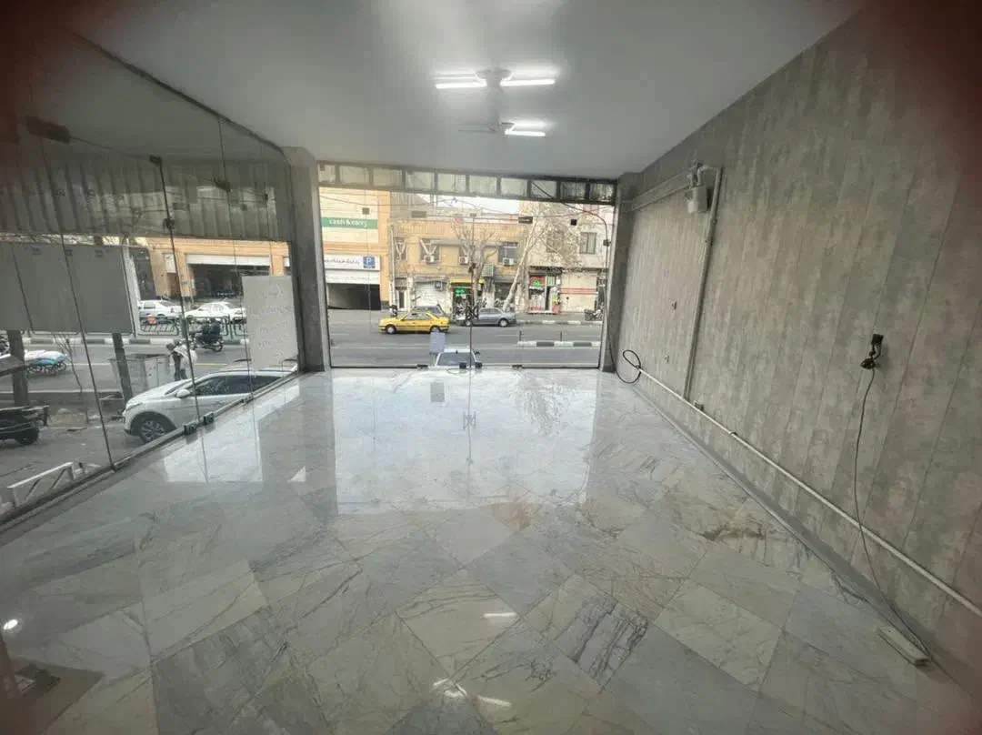 یک دهنه مغازه ۲۹ متری بر خیابان مولوی + انبار|اجارهٔ مغازه و غرفه|تهران, سنگلج (شاپور)|دیوار