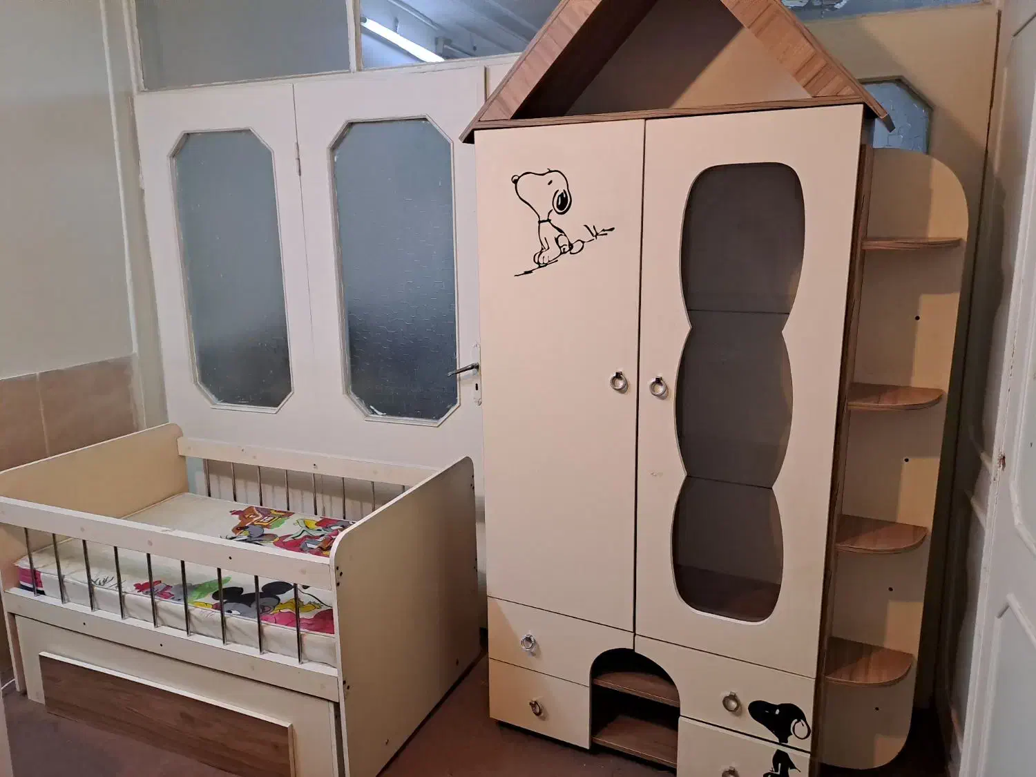 کمد بچه با تخت|تخت و سرویس خواب|مشهد, انقلاب|دیوار