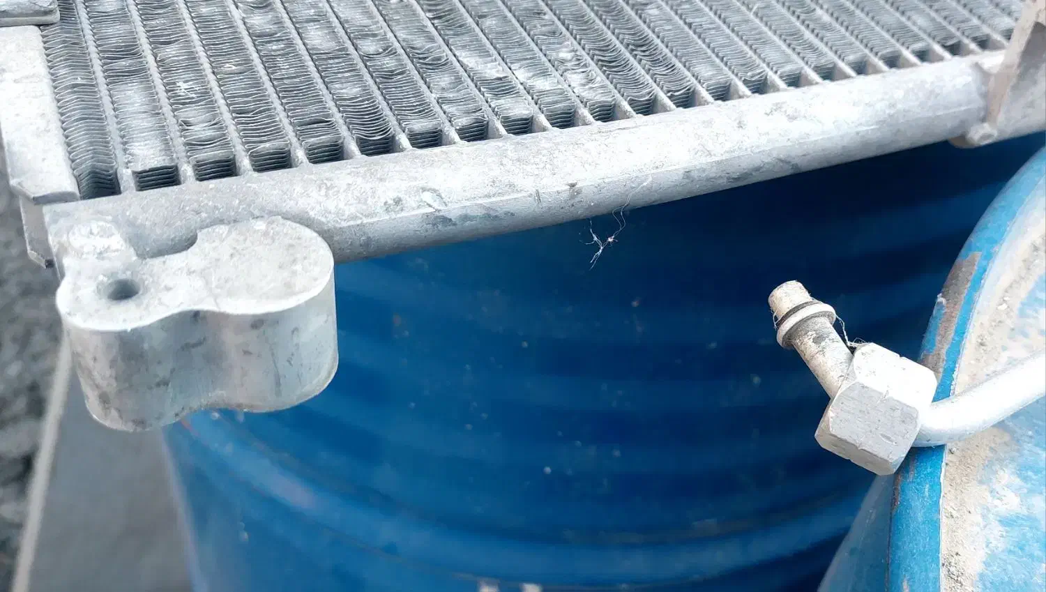 دو عدد کاسه چرخ پراید آکبند و یک رادیات کولر پراید|قطعات یدکی و لوازم جانبی|مشهد, نیروی هوایی|دیوار