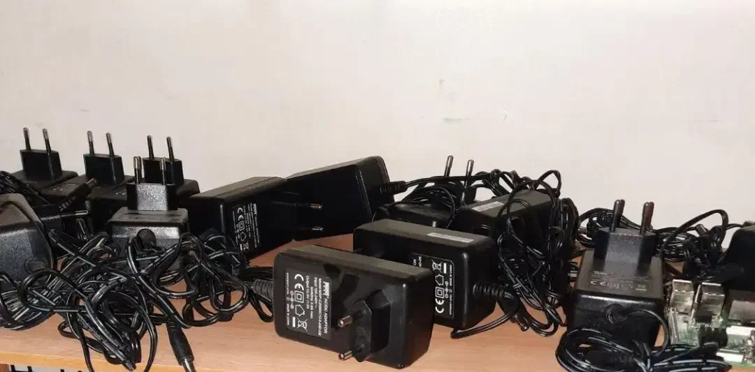 10عدد اداپتور|قطعات و لوازم جانبی رایانه|تهران, دروازه شمیران|دیوار