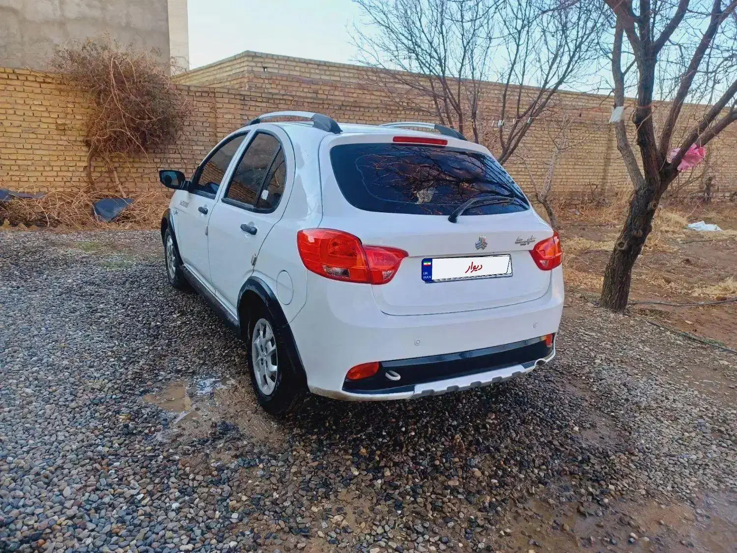 کوییک مدل۴۰۳|خودرو سواری و وانت|همدان, |دیوار