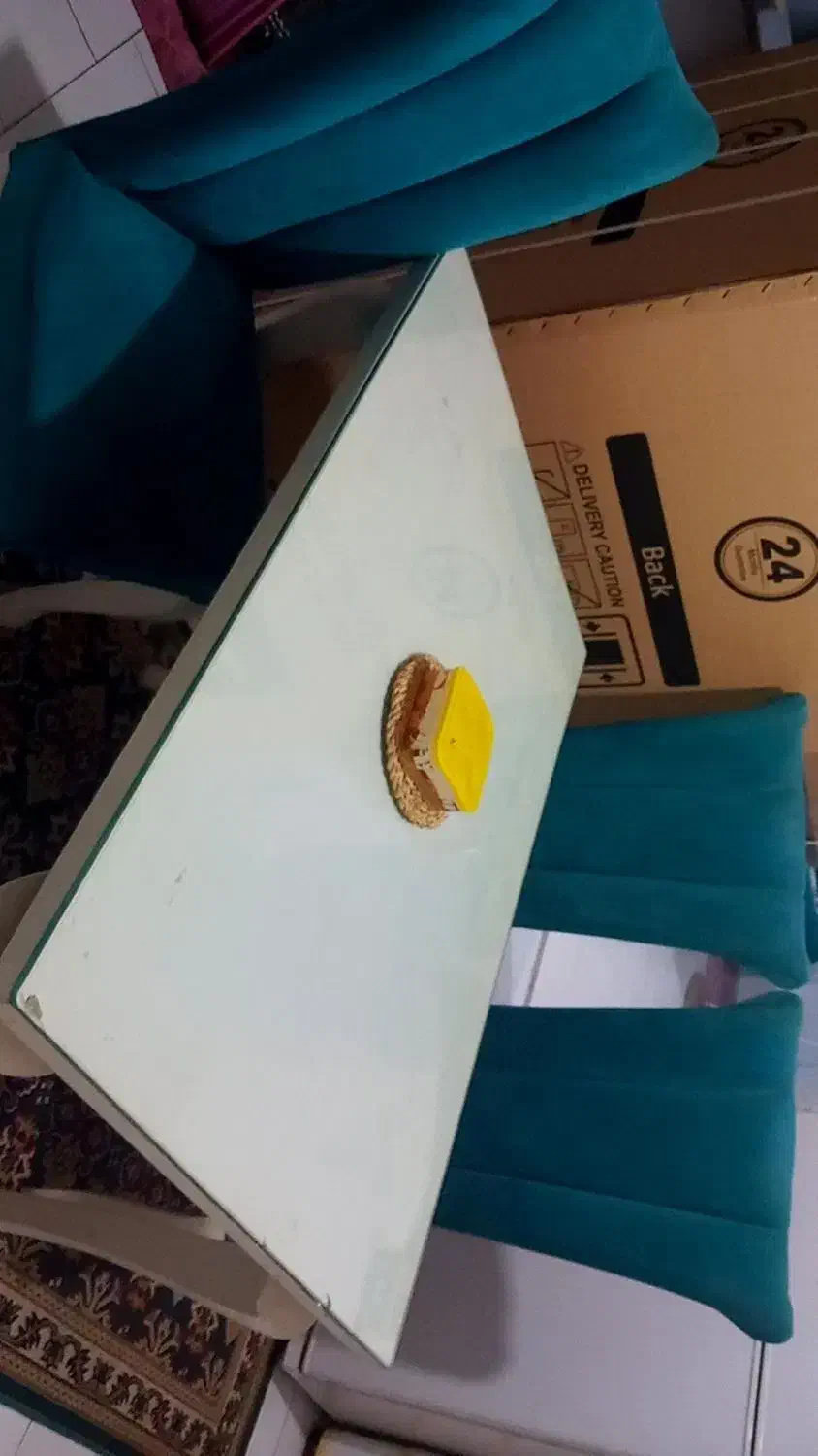 میز ناهار خوری ۴نفره|میز و صندلی غذاخوری|رشت, لاکان شهر|دیوار