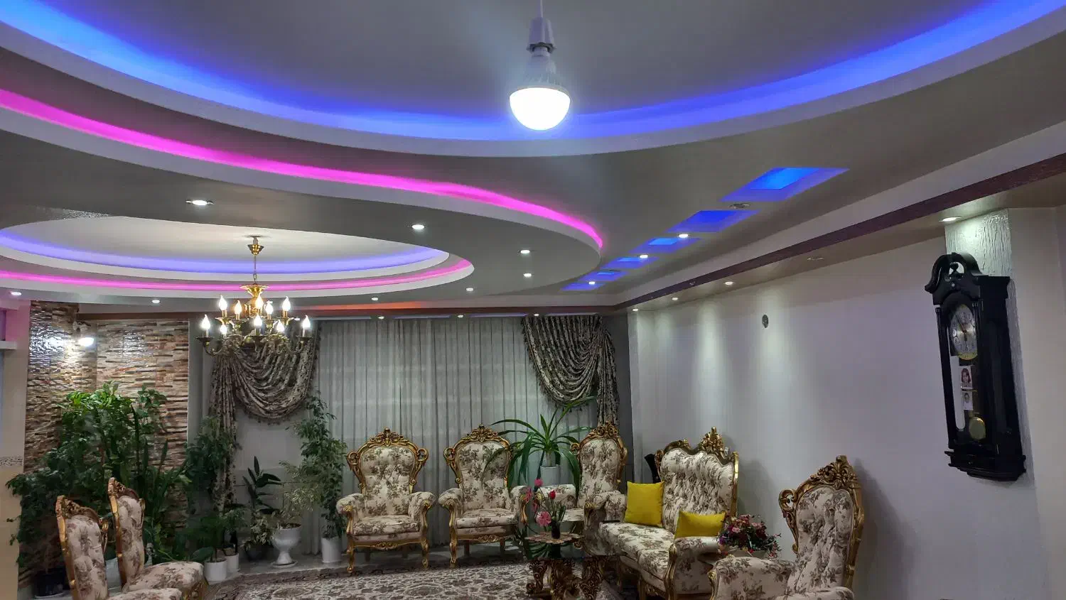 فروش یا معاوضه با واحد کوچکتر|فروش آپارتمان|شاهین‌شهر, نبوت|دیوار