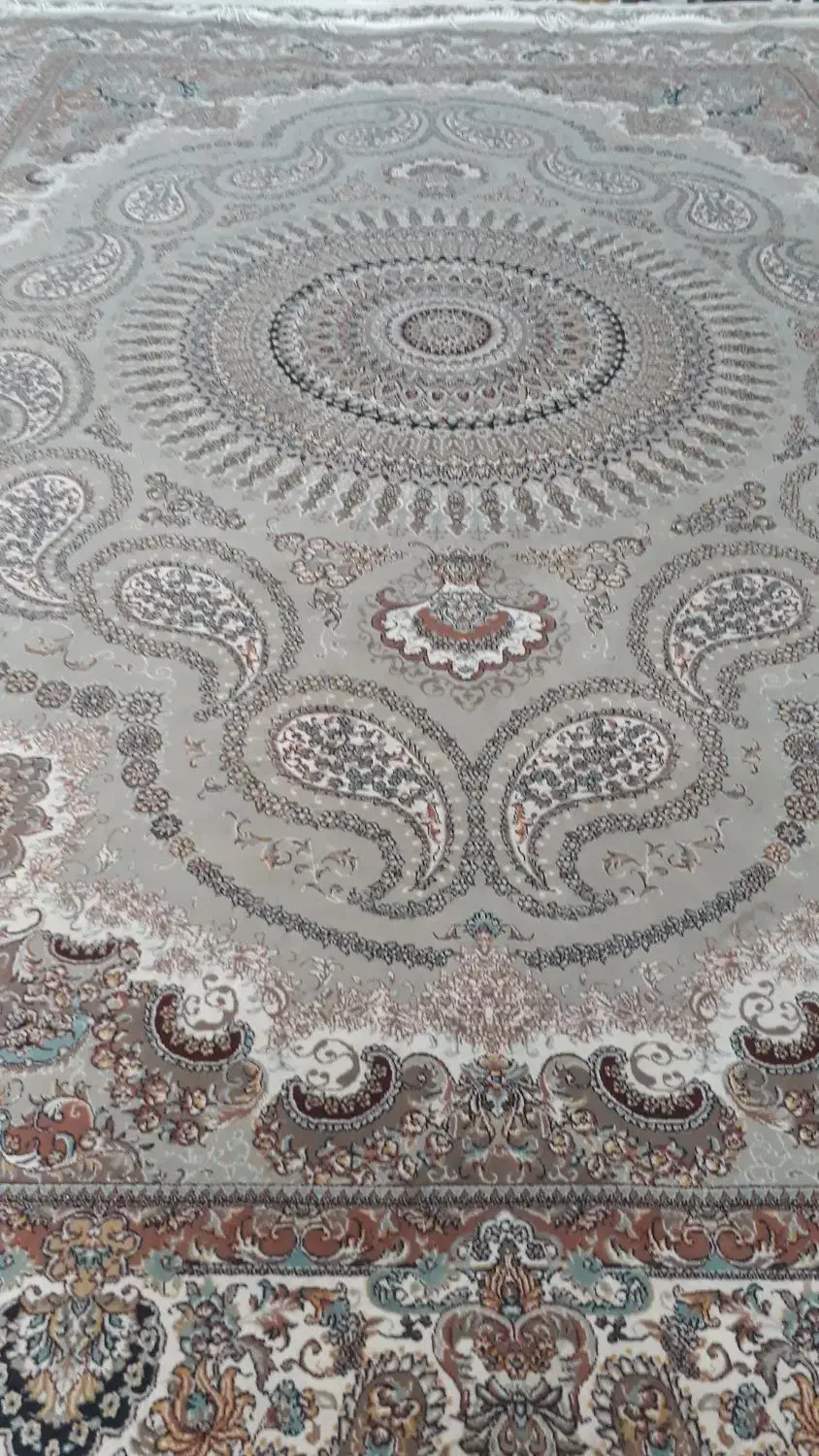 ۲جفت ۹متری دست دوم ۷۰۰شانه اکریلیک اصلی|فرش|شهرکرد, |دیوار