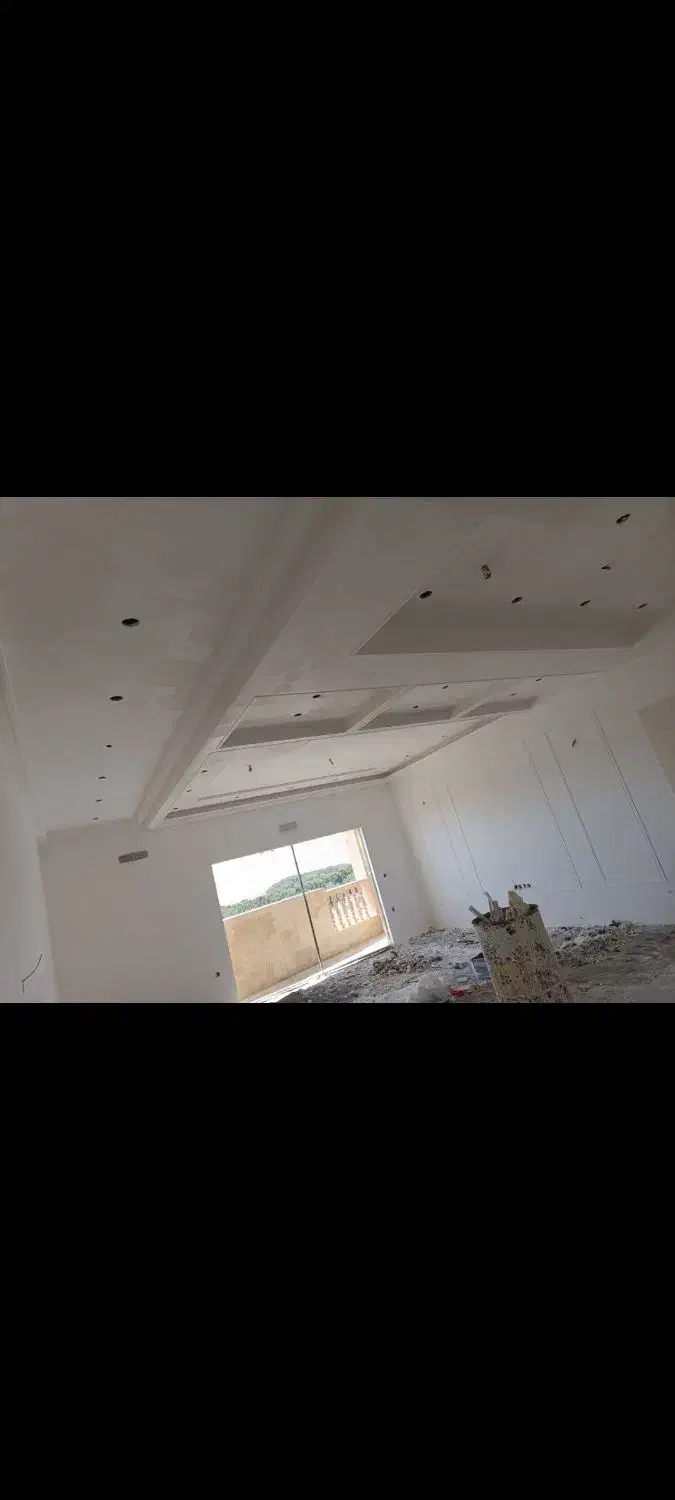 اجرای گچ وخاک گچ ،لکه گیری|خدمات پیشه و مهارت|کاشمر, |دیوار