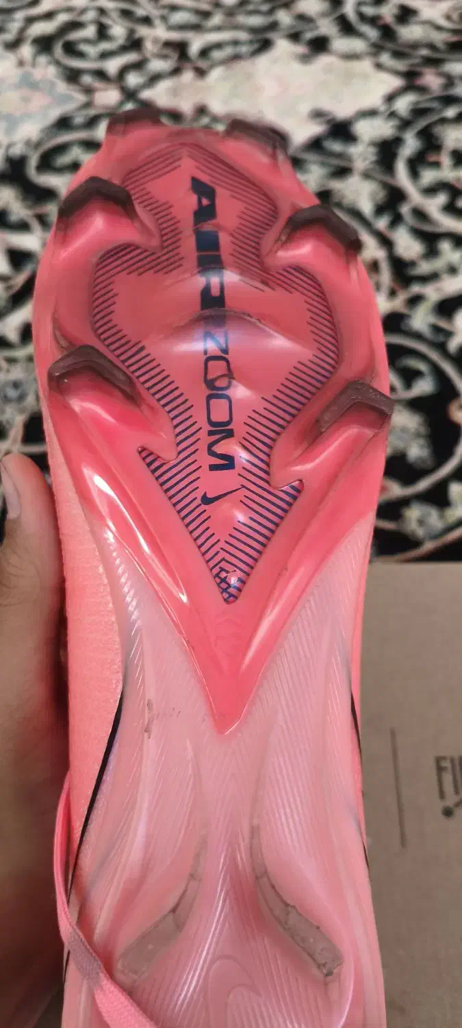 کفش فوتبال،استوک،کفش ورزشی|تجهیزات ورزشی|ری, سیزده آبان|دیوار