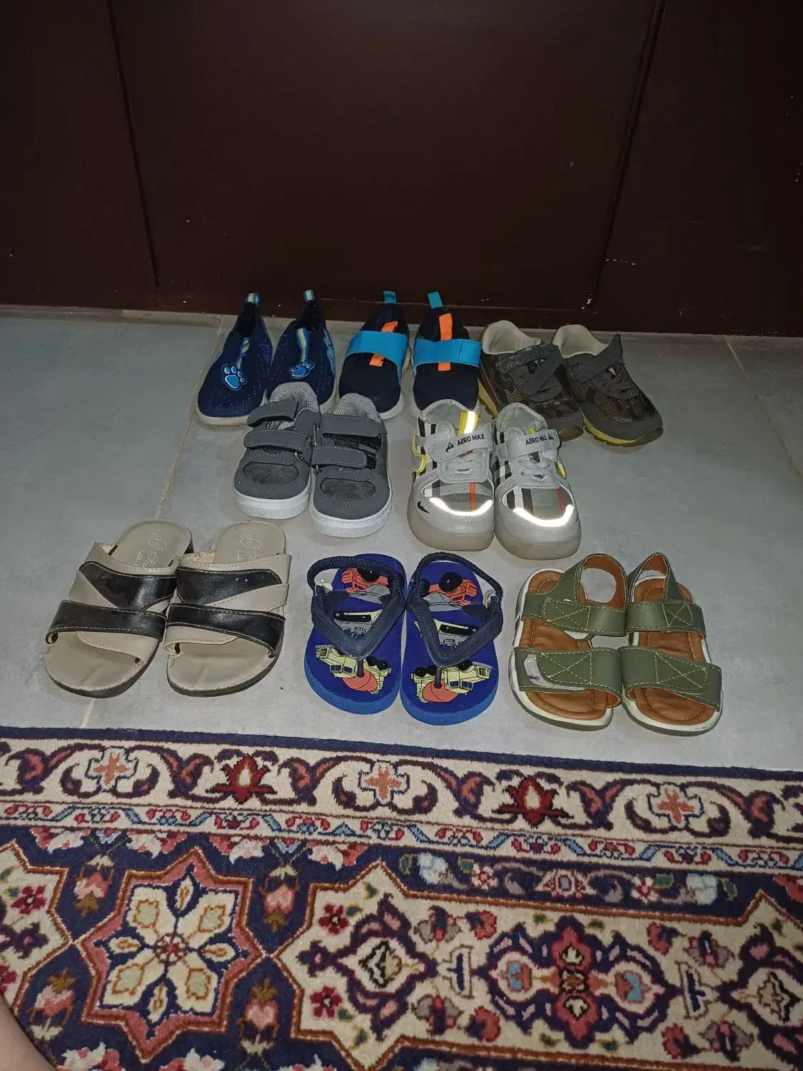 کفش پسرانه کودک از ۲۳ تا ۲۵|کیف، کفش، کمربند|شیراز, بعثت|دیوار