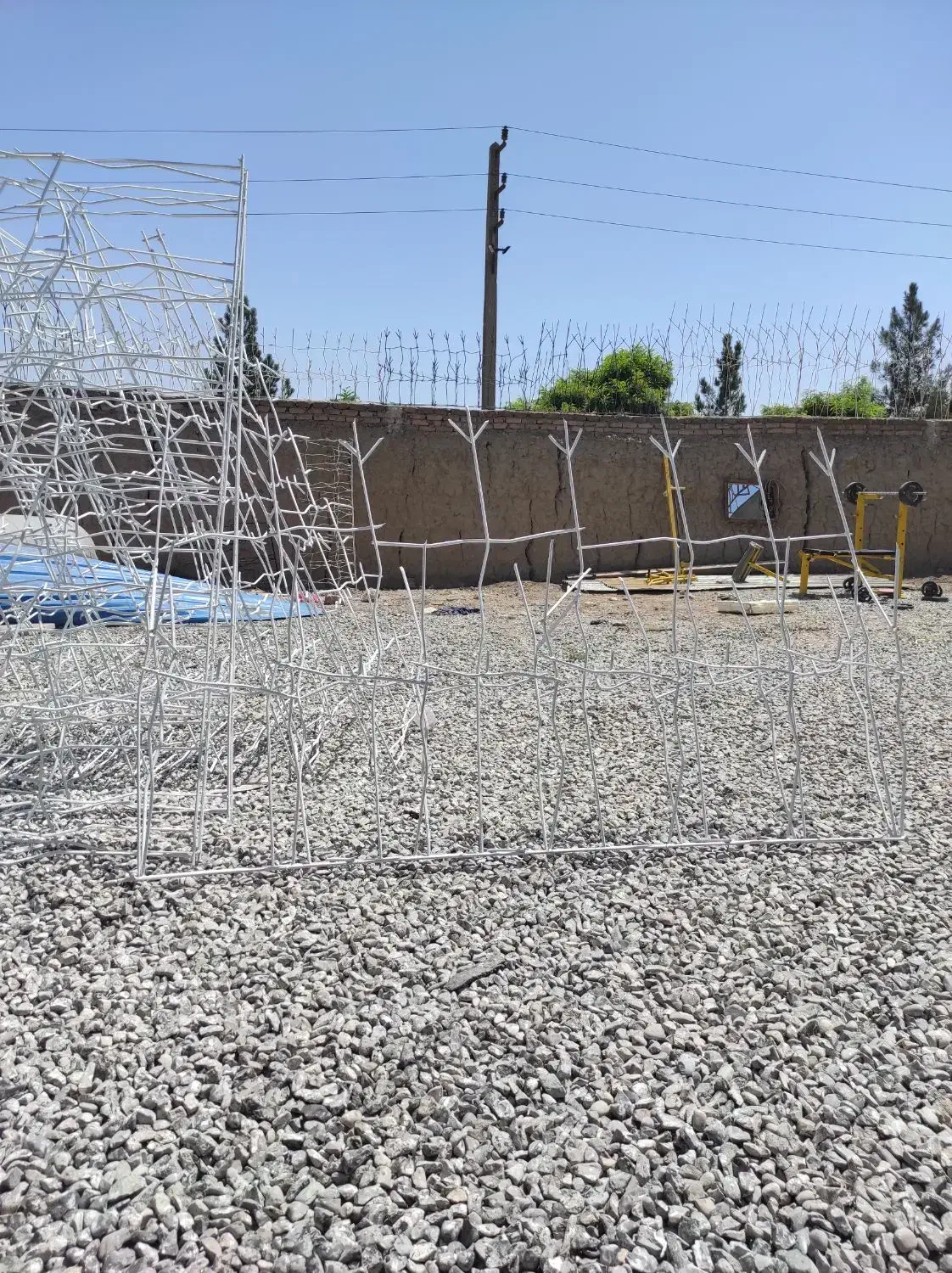 حفاظ شاخگوزنی،آبشاری،درب آکاردونی،پله و مخازن آب|مصالح و تجهیزات ساختمان|شهریار, شهرک شاهد|دیوار