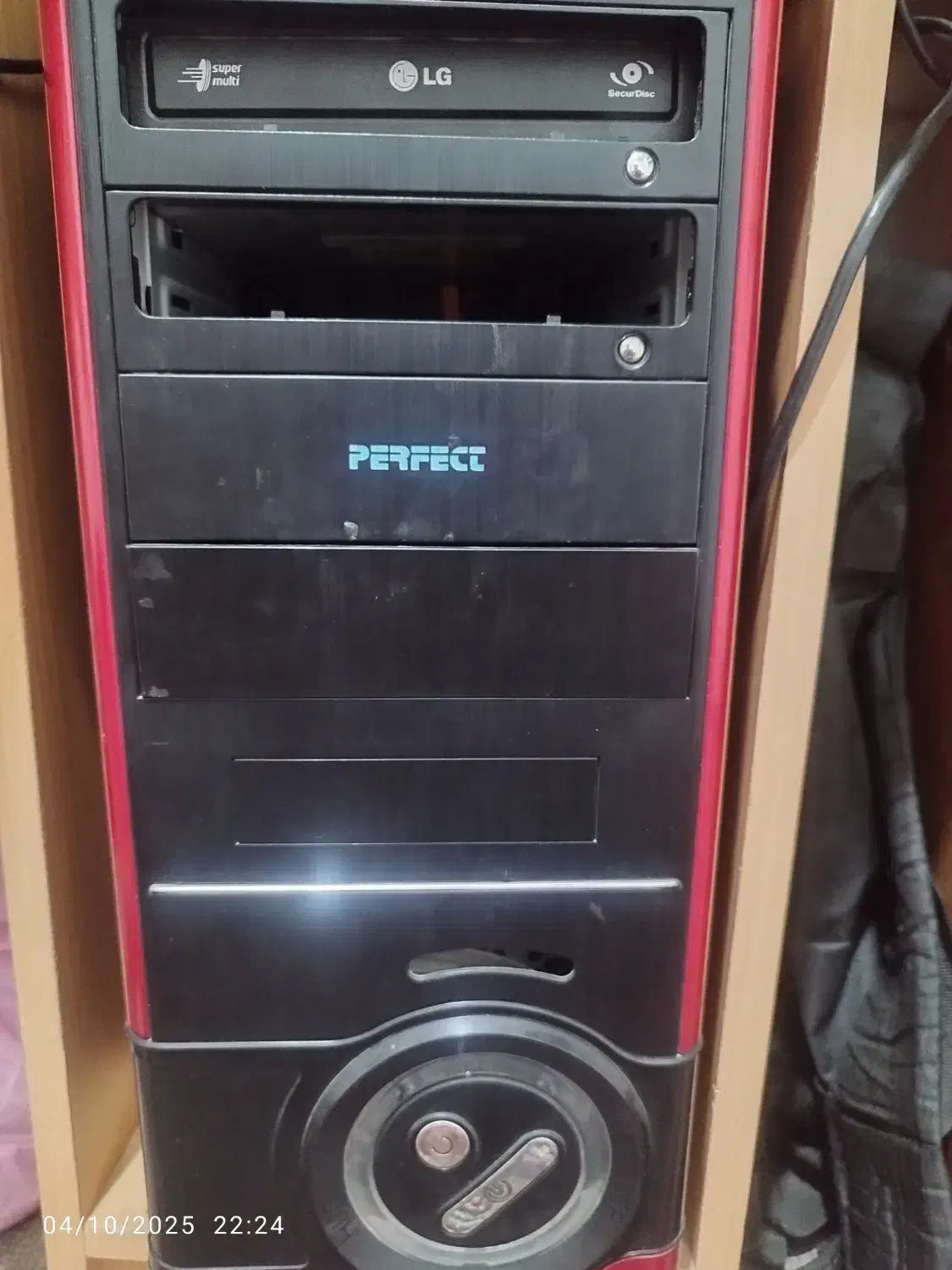 کامپیوتر رومیزی|رایانه رومیزی|بوئین زهرا, |دیوار