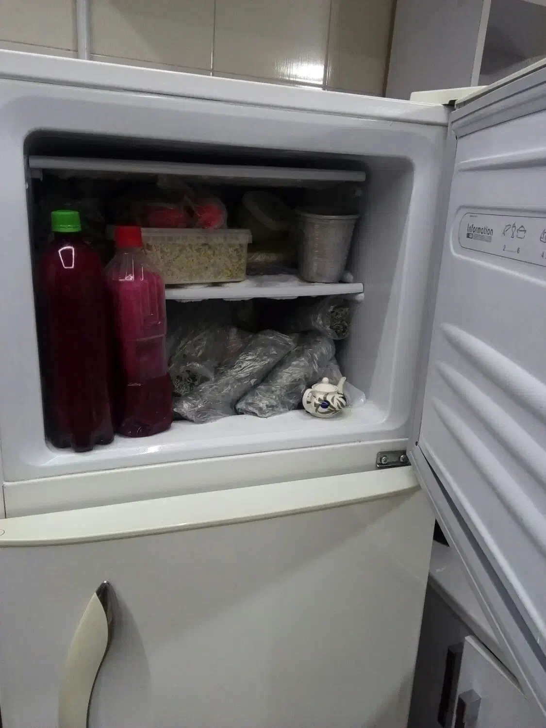 یخچال فریزر امرسان کاملا سالم و تمیز|یخچال و فریزر|فسا, |دیوار