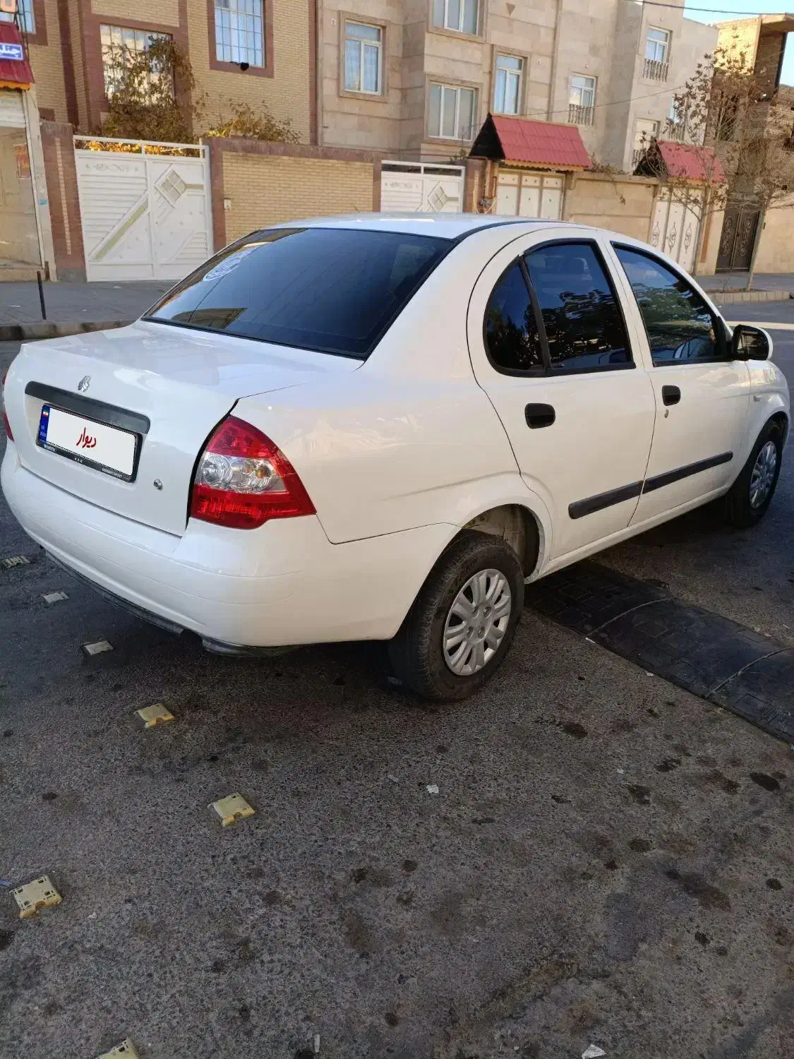 تیبا صندوقدار کارمندی کمکار|خودرو سواری و وانت|مشهد, الهیه|دیوار