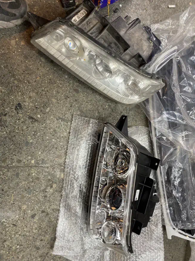 چراغ و جلو پنجره slx|قطعات یدکی و لوازم جانبی|فردیس, منظریه|دیوار