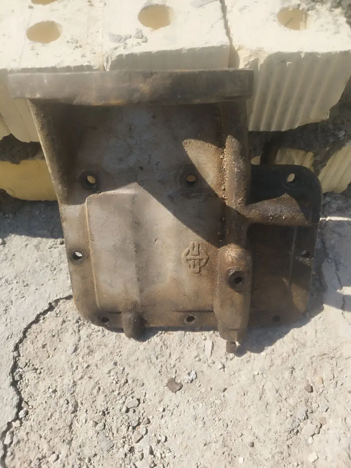 تیلر|ماشین‌آلات صنعتی|زرقان, |دیوار