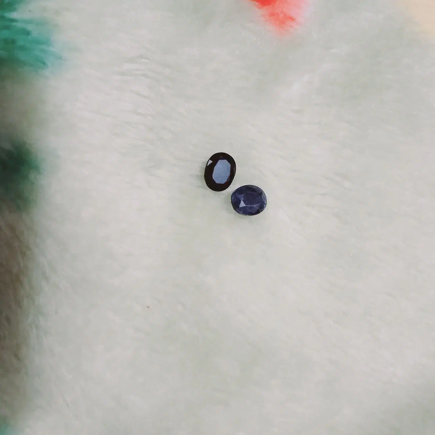 یاقوت کبود اصل آفریقا|جواهرات|شیراز, ماه فیروزان|دیوار