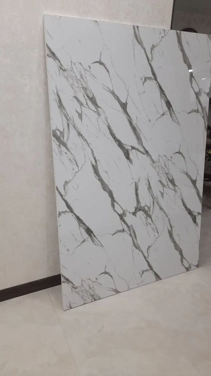 تخته تی وی روم نو هیگلاس براق ابعاد ۱۲۰ در۱۸۰|میز تلویزیون|بندر امام خمینی, |دیوار