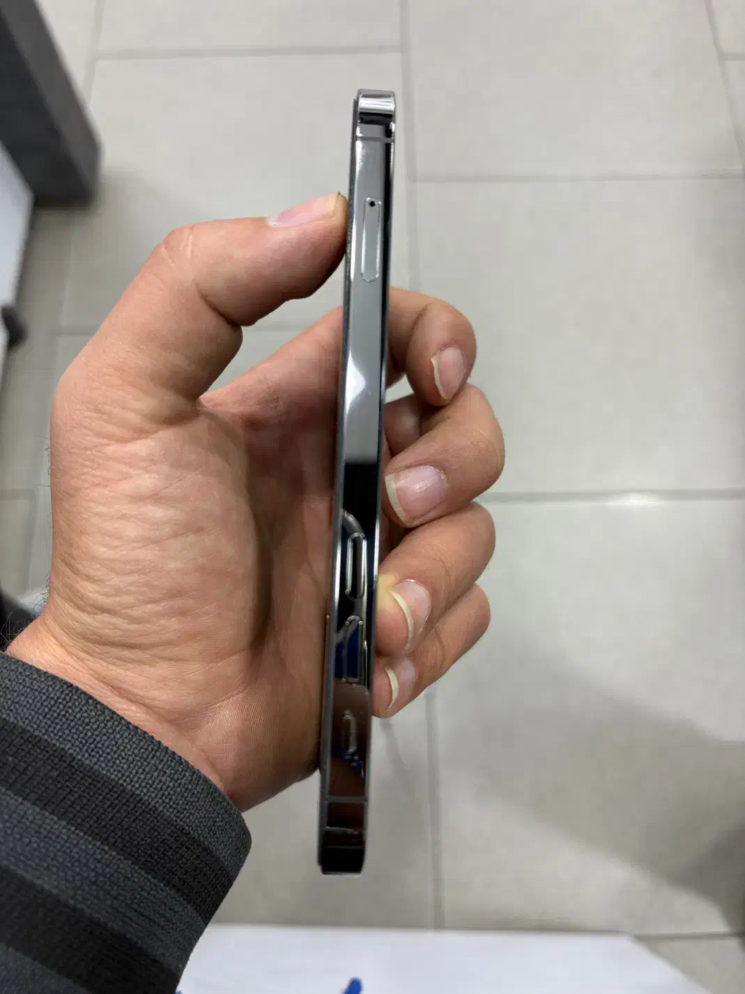 12 pro 256 zaa  پک اصلی رنگ مشکی|موبایل|ارومیه, |دیوار