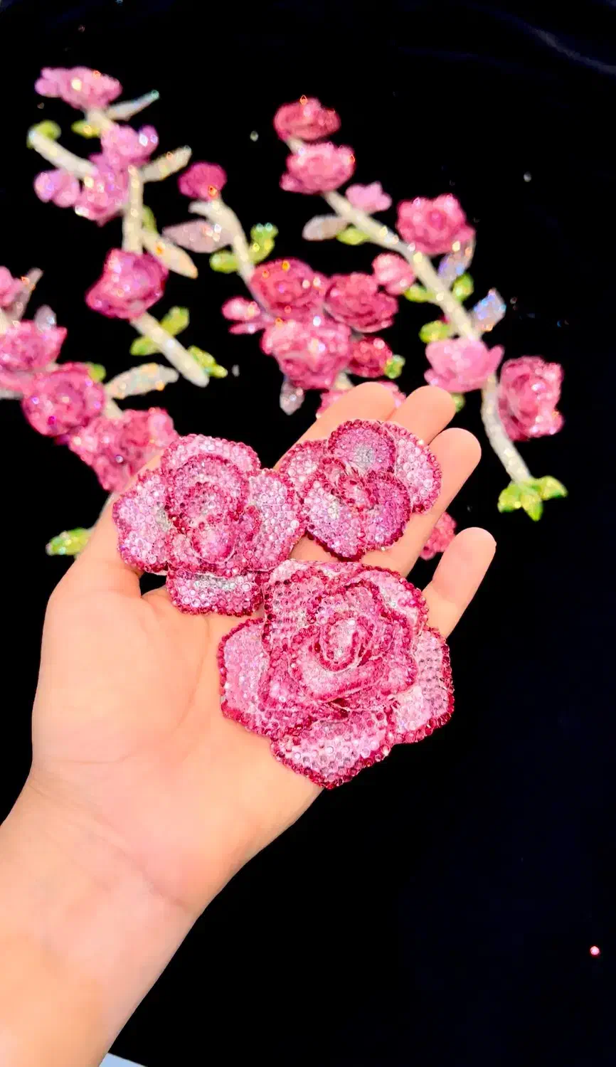 استخدام تعدادی خانم برای منجوق دوزی(جواهردوزی)|استخدام هنری و رسانه|بندرعباس, |دیوار