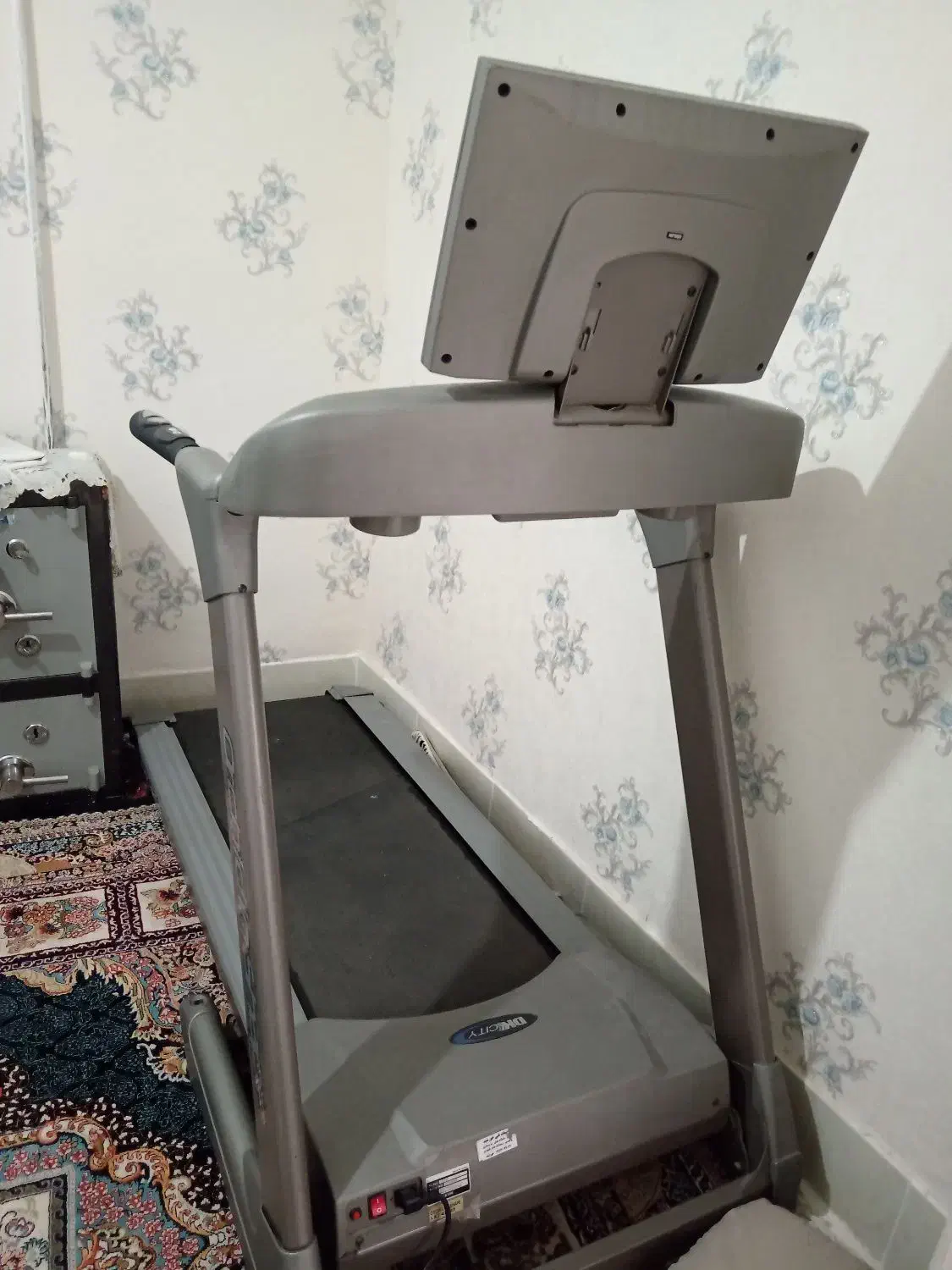 تردمیل|تجهیزات ورزشی|تربت‌حیدریه, قائم|دیوار