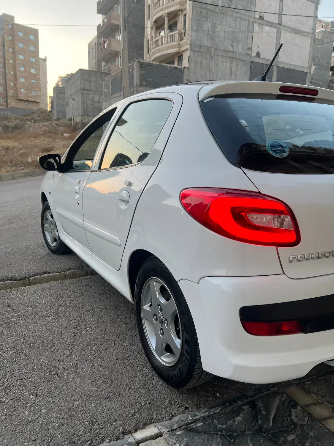 پژو ۲۰۷ پانا ۸۵ گانه|خودرو سواری و وانت|اردبیل, |دیوار