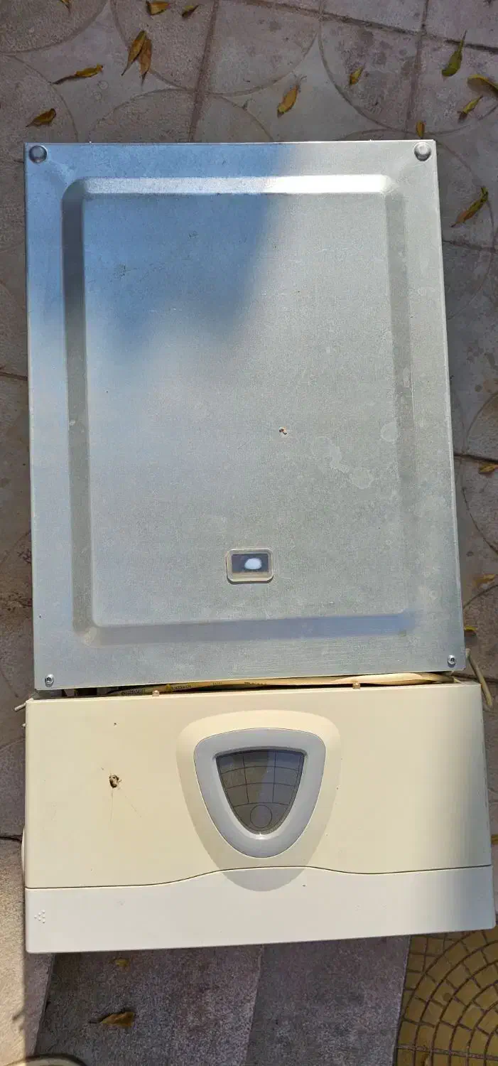 پکیج ایساتیس.فن نو.سرویس کامل شده|آبگرمکن، پکیج، شوفاژ|اسفراین, |دیوار