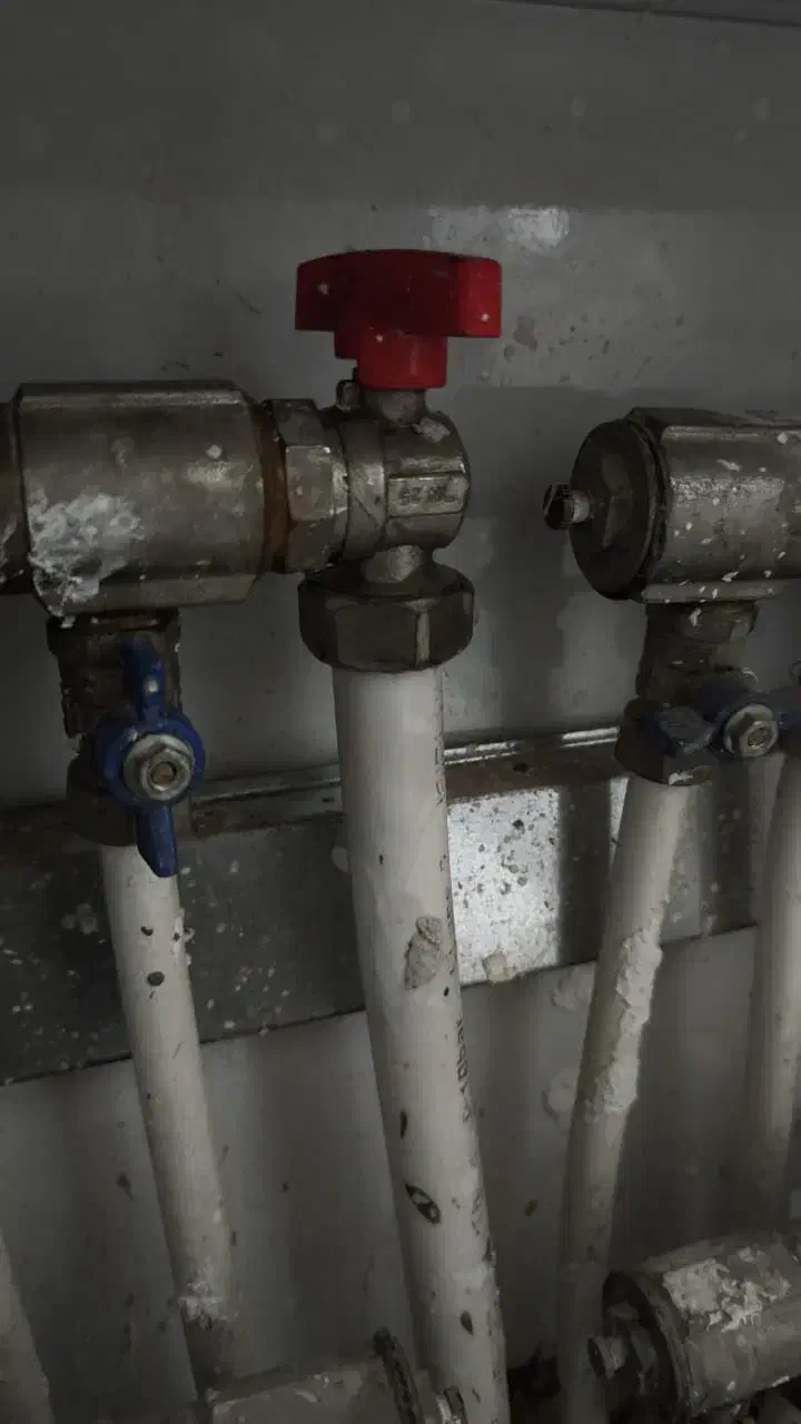 تعمیرات ولوله کشی وبرق کشی ساختمان وسرویس کولر|خدمات پیشه و مهارت|شیراز, شریف‌آباد|دیوار