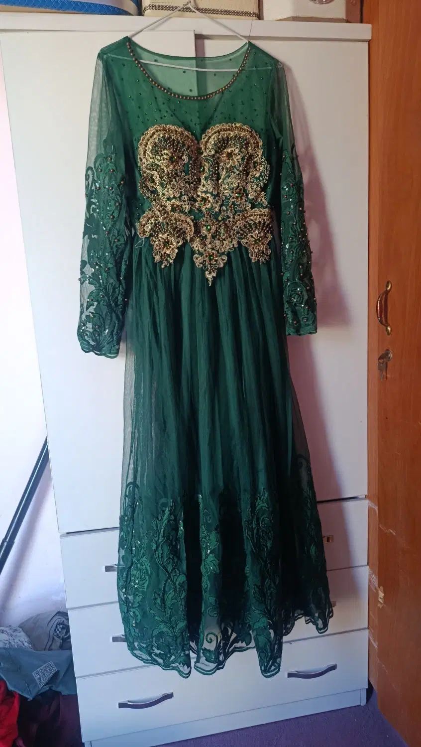 لباس مجلسی|لباس|کرج, حصارک بالا|دیوار