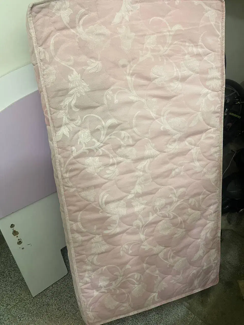 صندلی ماشین و تشک طبی|تخت و سرویس خواب|همدان, |دیوار