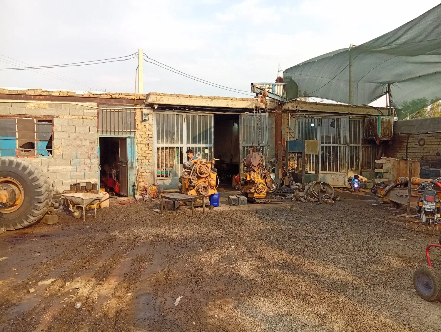 گاراژ تجاری|فروش دفتر صنعتی، کشاورزی، تجاری|اصفهان, شاهزاده ابراهیم|دیوار