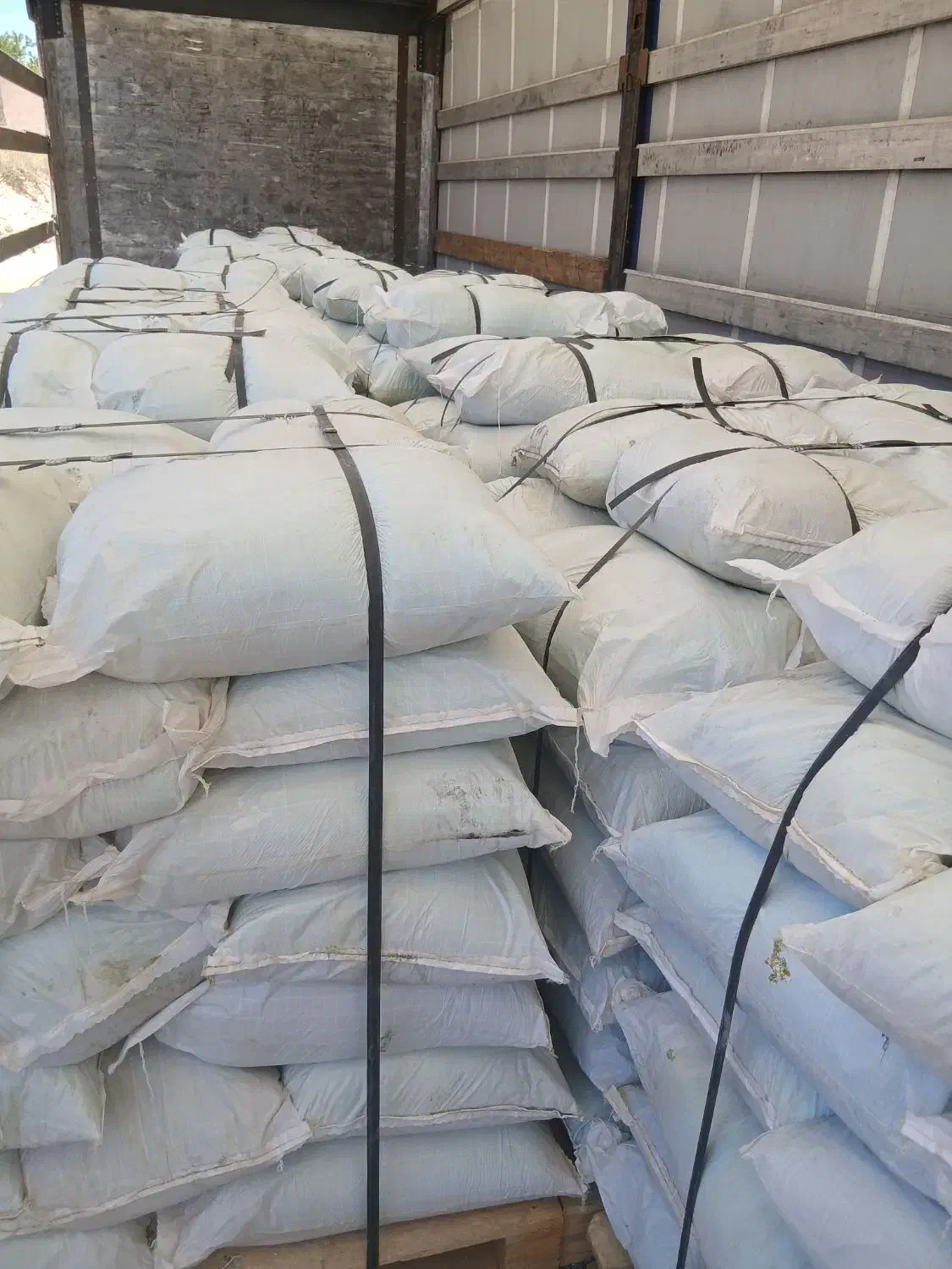 به دو نفر همکار منشی و مدیر فروش خانم نیازمندیم|استخدام اداری و مدیریت|زنجان, |دیوار