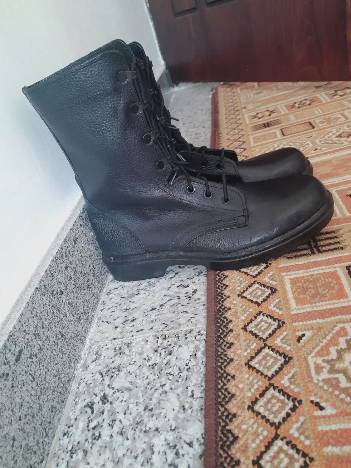 پوتین نو استفاده نشده|کیف، کفش، کمربند|خلخال, |دیوار