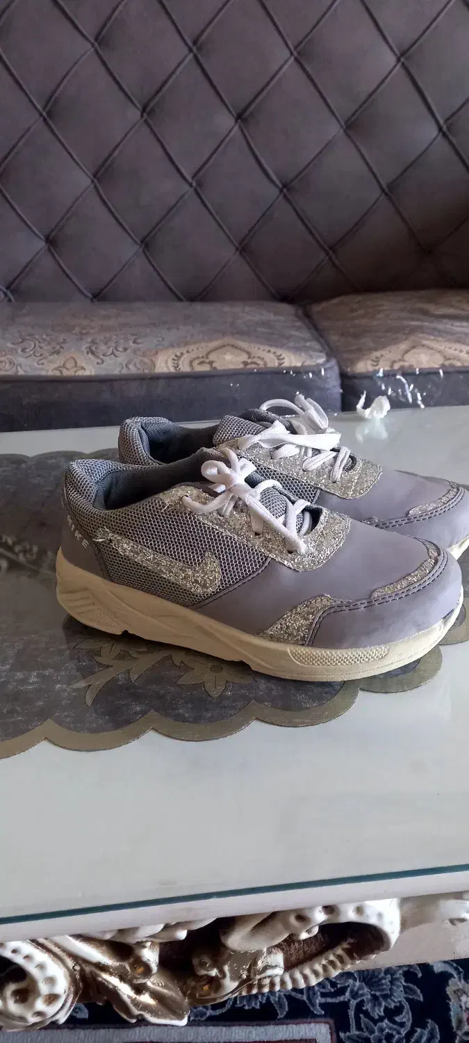 کفش دخترانه|کیف، کفش، کمربند|قروه, |دیوار