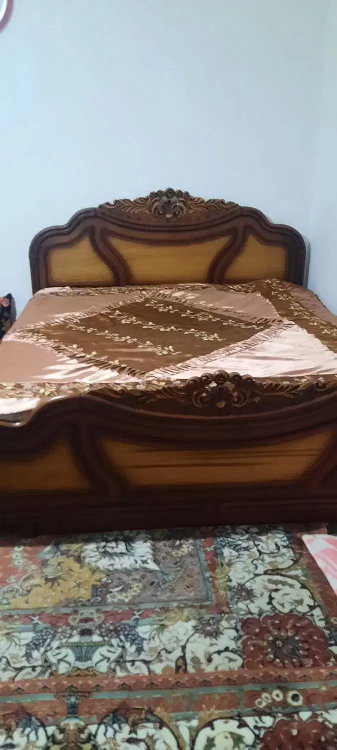 تخت خواب|تخت و سرویس خواب|باسمنج, |دیوار