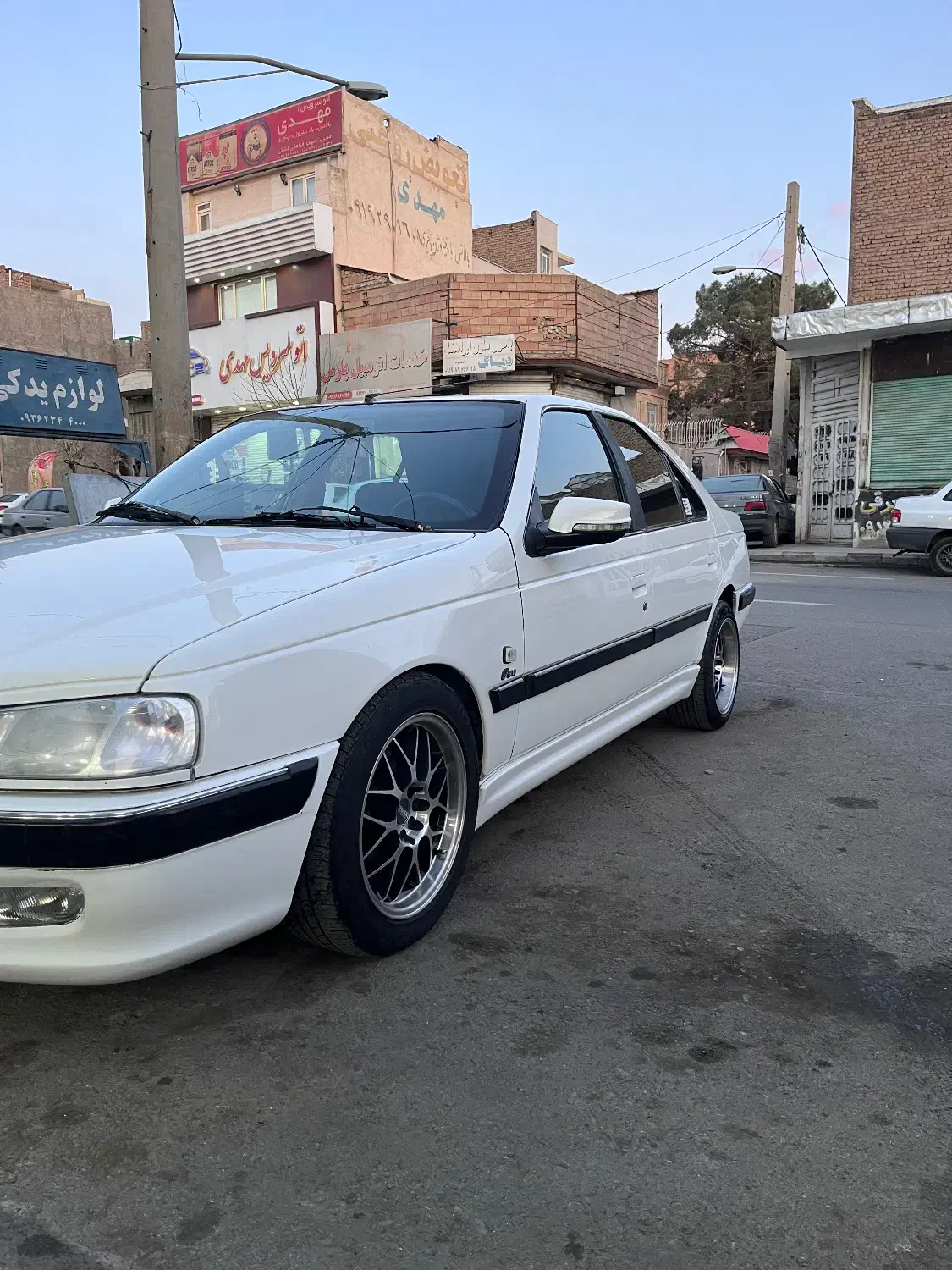 پژو پارس ۱ لکه رنگ|خودرو سواری و وانت|پاکدشت, پاکدشت (مامازند)|دیوار