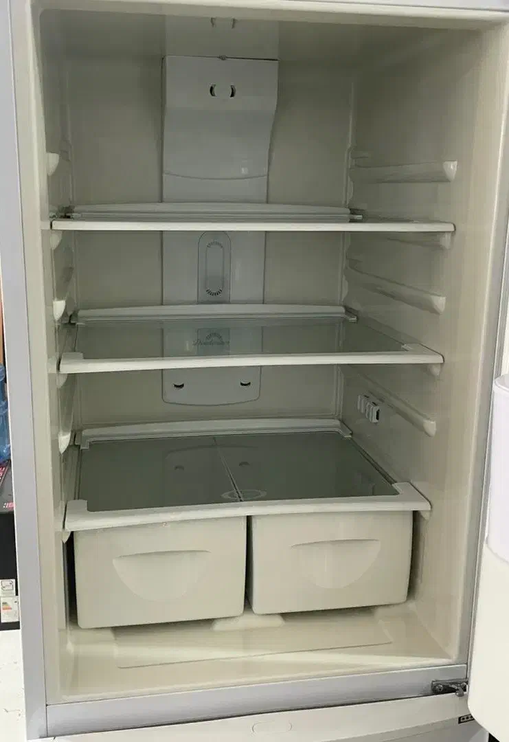 یخچال و فریزر پارس با گارانتی آکبند|یخچال و فریزر|بندر گناوه, |دیوار