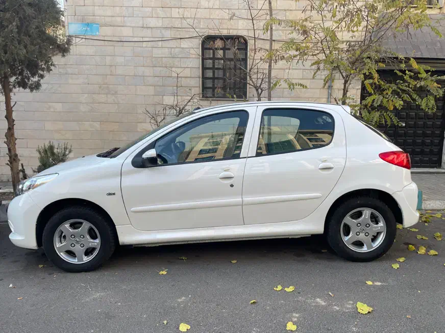 ۲۰۷ اتوماتیک سقف فلز صفر*|خودرو سواری و وانت|تهران, شهرک غرب|دیوار