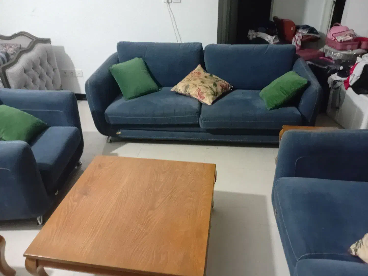 به دلیل مهاجرت کردن|مبلمان خانگی و میز عسلی|ساری, |دیوار